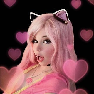 Belle Delphine Cosplay Model