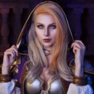 Vera Zaitceva Cosplay Model