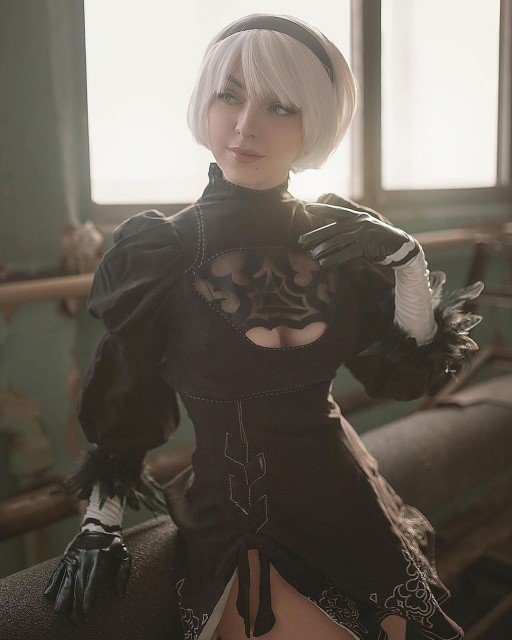 Glory to mankind ◾️ 2b meA2 @tsuru_hime 🖤📸 @islen_ph #nierautomata...