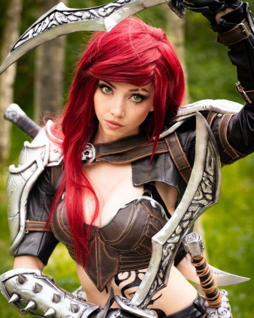 The quick photo shoot I did of my updated katarina...